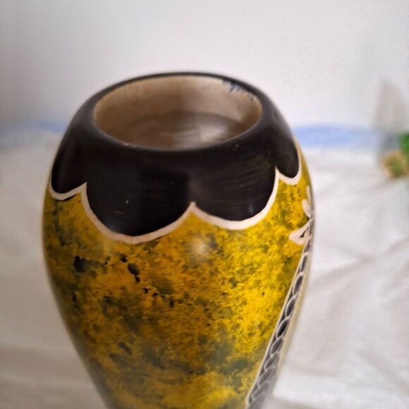 Africa Themed Vintage Stone Vase Giraffe Savanna Home Decor Carved Pottery - Picture 7 of 7